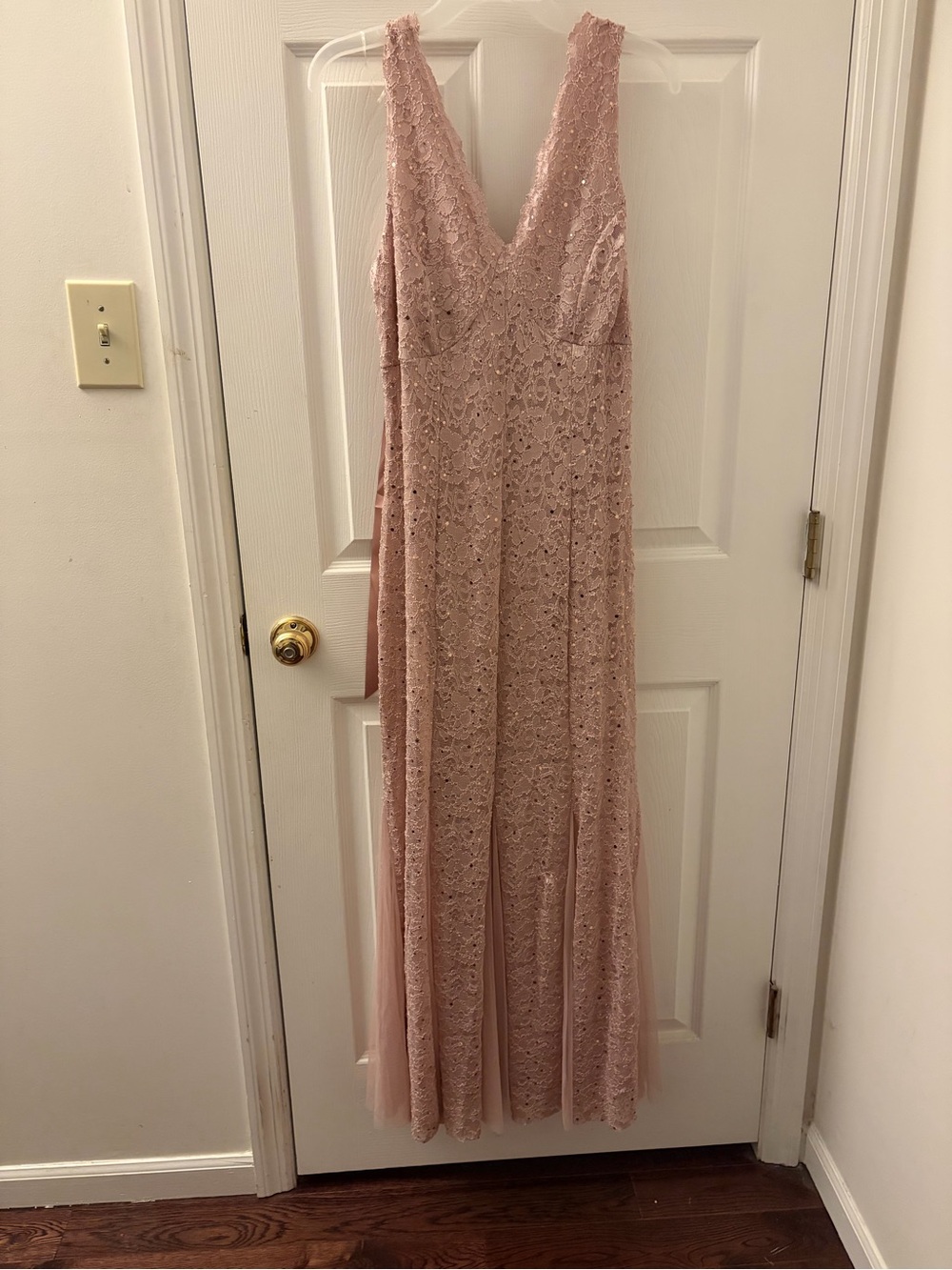 Sleeveless Blush Lace V-Neck Prom Dress